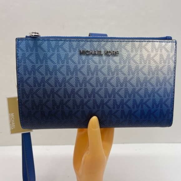 MICHAEL Michael Kors Ombre Blue Wristlet - Picture 2 of 10